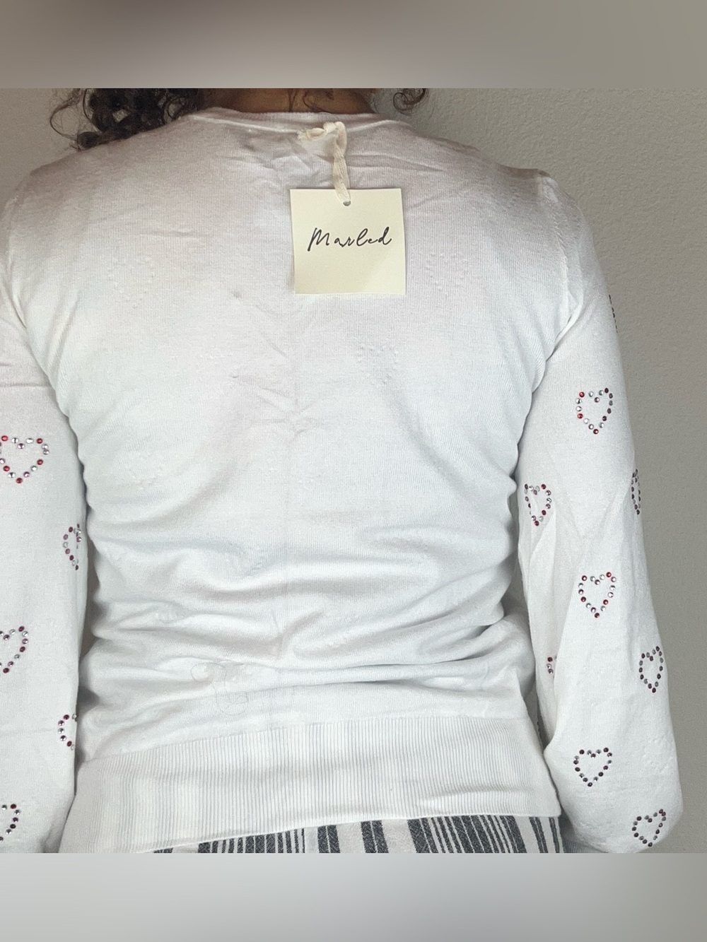 Marled White Rhinestone Heart Sweater Womens XS Crew Neck Soft Knit NEW - Picture 4 of 7